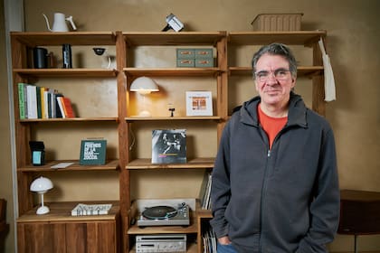 "Paradójicamente, uno empieza a ver que lo más revolucionario es volver a los orígenes, volver a las bases", dice Sebastián Campanario