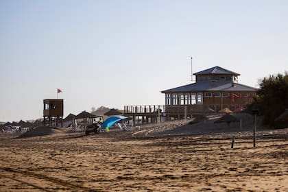 Parador El Más Allá, en "La Frontera", una playa ideal para un verano con distanciamiento social.