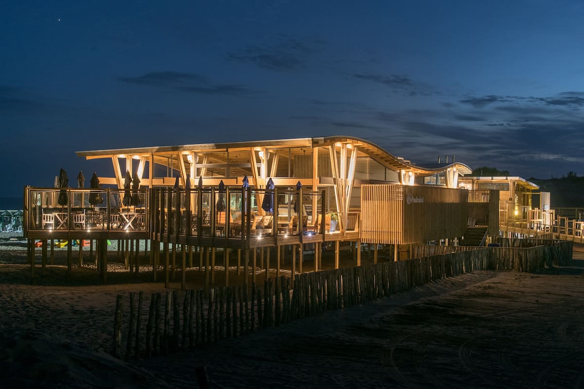 Parador Neruda, Cariló