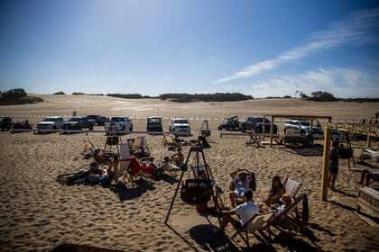 Nómade, el parador de Reneta Beach en el norte de Pinamar