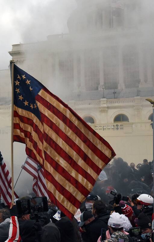 Paridarios de Trump protestan frente al Capitolio el pasado miércoles