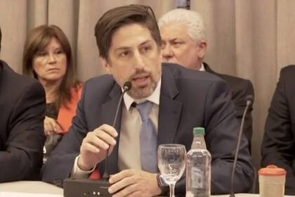 Paritaria nacional: el Gobierno acordó con los docentes y el salario mínimo será de $23 mil