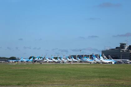 Paro de aeronáuticos en el aeroparque Jorge Newbery