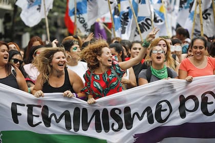 Muchas mujeres llegaban en colectivos políticos o sociales; otras lo hacían autoconvocadas