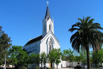 Parroquia Nuestra Señora de los Desamparados