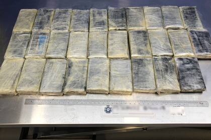 Parte de la droga secuestrada