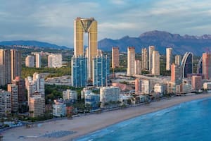 Construyeron un rascacielos de 200 metros de altura y se olvidaron algo fundamental