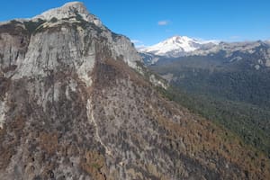 Parte de la superficie quemada en el Parque Nacional Nahuel Huapi