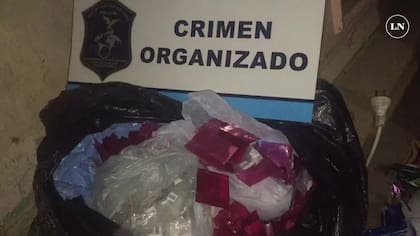 Parte de las dosis de cocaína secuestradas