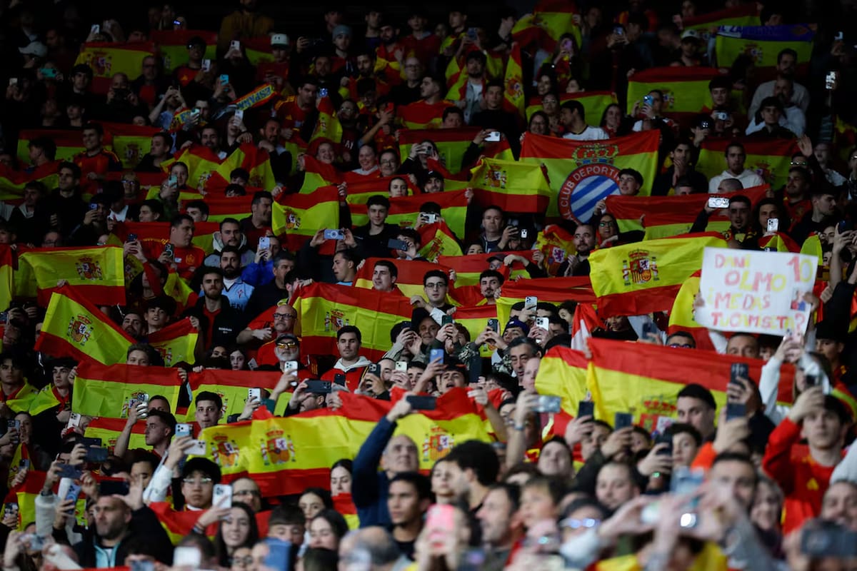 Parte de los hinchas de la selección de España se mofó de los musulmanes
