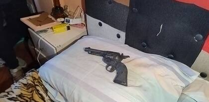 Parte de los objetos secuestrados en los allanamientos