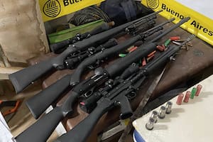 Parte del arsenal secuestrado por la policía