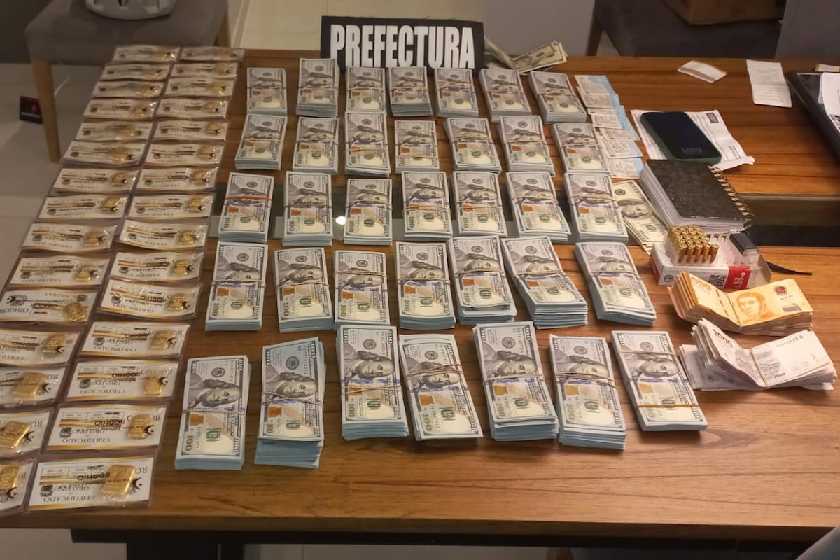 Parte del dinero y los lingotes de oro secuestrados