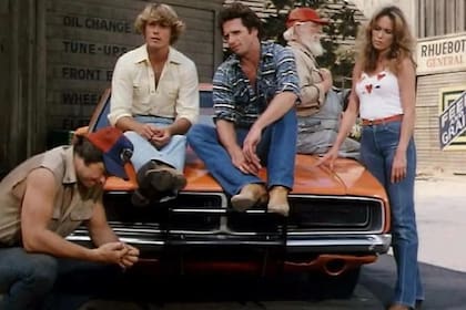 Parte del elenco de Los Dukes de Hazzard