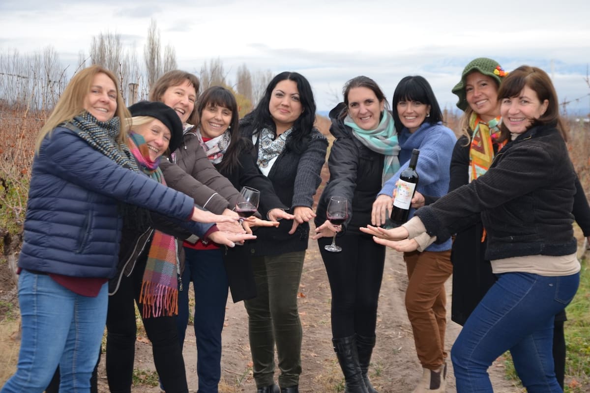 Parte del grupo de productoras mendocinas que se unieron para darle valor a sus uvas. Gentileza Geraldine De Marchi