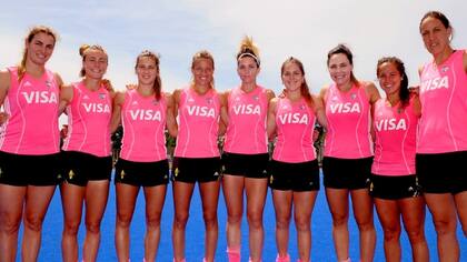 Parte del plantel de las Leonas, que se lanzan a la defensa del título