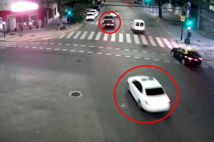 Parte del trayecto que hacían los ladrones con las camionetas robadas quedó registrado por cámaras de seguridad