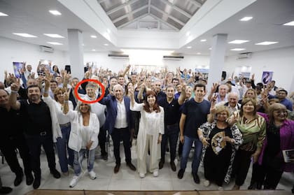 Participantes del acto de Cristina Kirchner, en Santiago del Estero, en el que participaron Wado de Pedro, José Emilio Neder, “Pichón” Neder, y también el diputado nacional José Gómez, entre otros