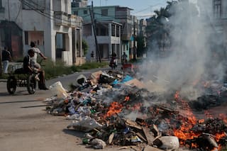 Partido Comunista de Cuba aprueba plan económico de emergencia tras presiones de EE.UU.