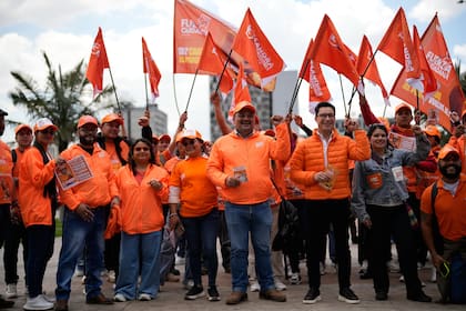 Partido exFARC se juega su futuro: por primera vez busca miles de votos para seguir en el Congreso
