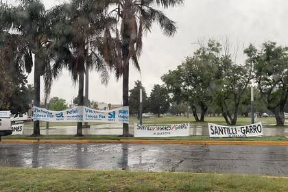 Pasacalles de Juntos y del Frente de Todos en la ciudad de La Plata