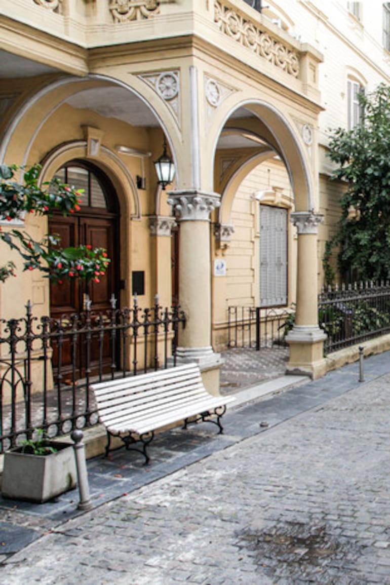 Pasaje de la Piedad, en plena city porteña. Fue set de varias películas y sirvió de inspiración para algunos versos de Jorge Luis Borges.