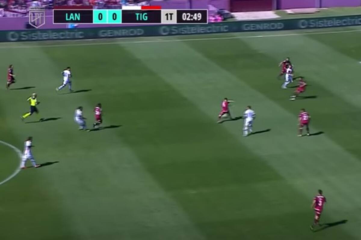 Pase de Equi Fernández para la posterior definición de Mateo Retegui; Tigre le saca rédito a dos jugadores que Boca pretende recuperar en diciembre