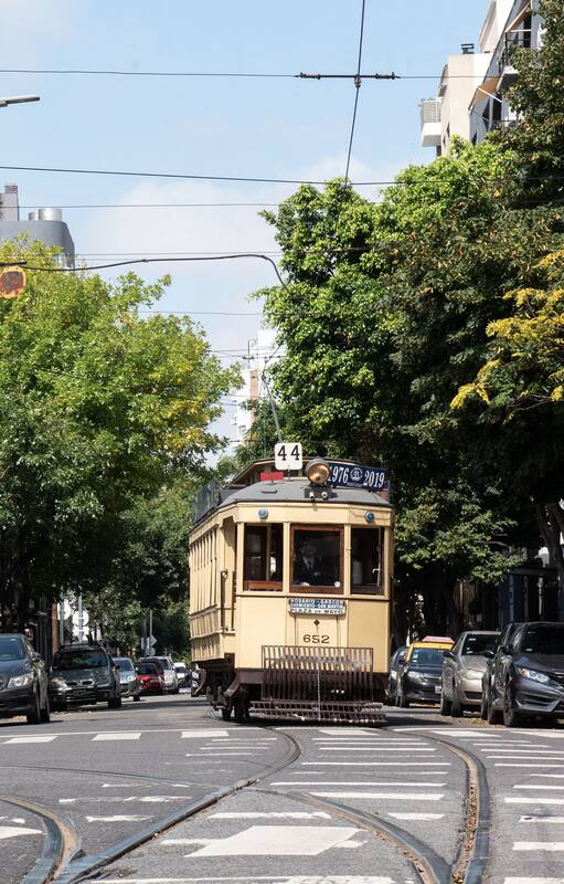 Paseo en el tranvía histórico de Buenos Aires, reapertura en pandemia