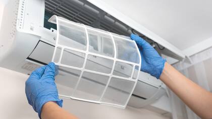 Paso a paso para limpiar los filtros del aire acondicionado y mejoramiento de su capacidad