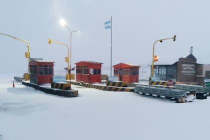 Paso Cristo Redentor en Mendoza cerrado por nieve