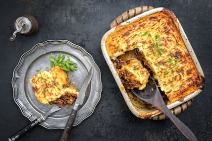 Pastel de papas con carne picada.