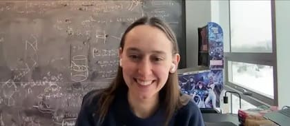 Pasterski durante nuestra conversación por Zoom