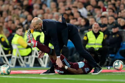 El momento de la patada a Zinedine Zidane