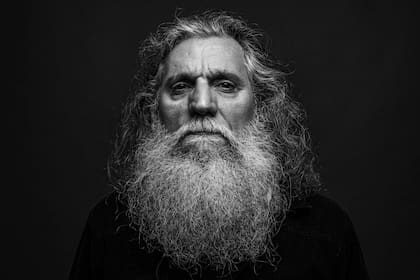 Pato Larralde, cantante de Los Antiguos y Sauron, falleció el domingo a los 55 años