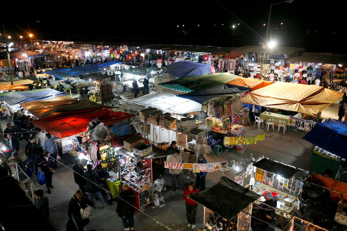 Patotas forjadas en las tribunas futbolísticas lucharon en la feria La Salada para imponer la voluntad de aquellos que contrataron sus servicios