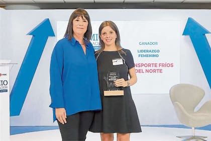 Patricia Bindi, directora de Banca Empresas de HSBC, junto a María Eugenia Prado, ganadora de la edición 2019