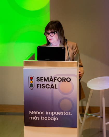 Patricia Bullrich acompañó a Diego Valenzuela en el lanzamiento del "semáforo fiscal"