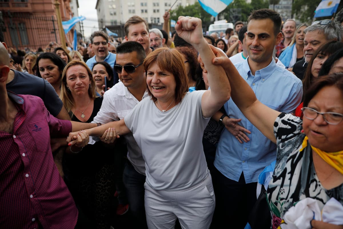 Patricia Bullrich al llegar a la Plaza de Mayo
