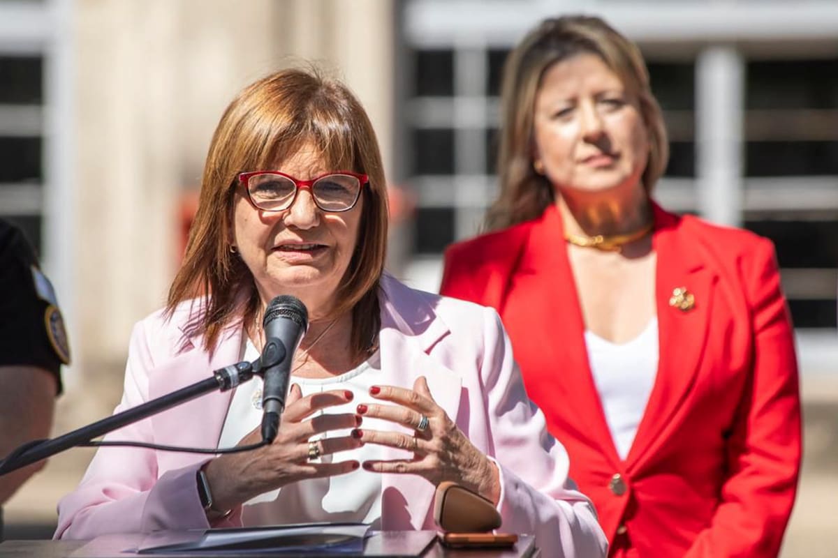Patricia Bullrich en conferencia de prensa por la refoma de migraciones