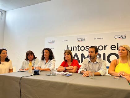 Patricia Bullrich, en La Pampa, junto a Martín Maquieyra