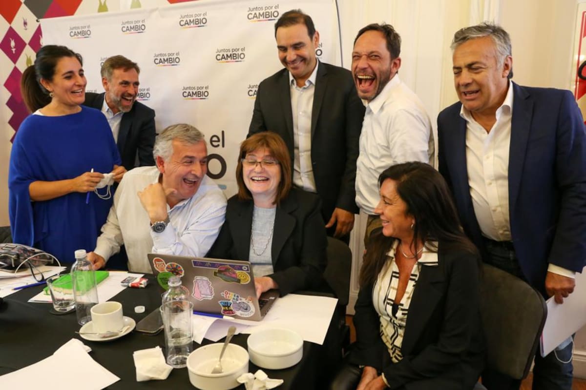 Patricia Bullrich, Gerardo Morales, Alfredo Cornejo y Gustavo Valdés, entre otros, redactan el comunicado de Juntos por el Cambio