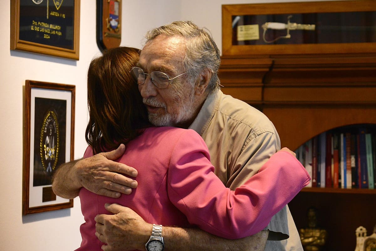 Patricia Bullrich, junto a Luis Brandoni, quien fue candidato al Parlasur en la lista de JxC en 2023