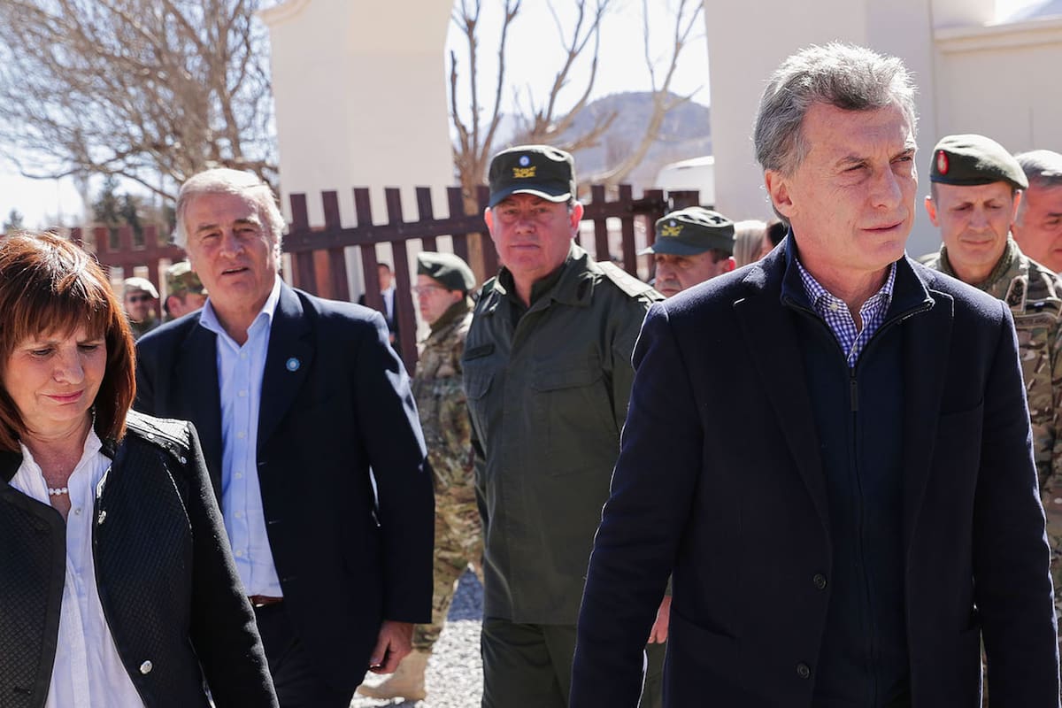 Patricia Bullrich, Oscar Aguad y Mauricio Macri