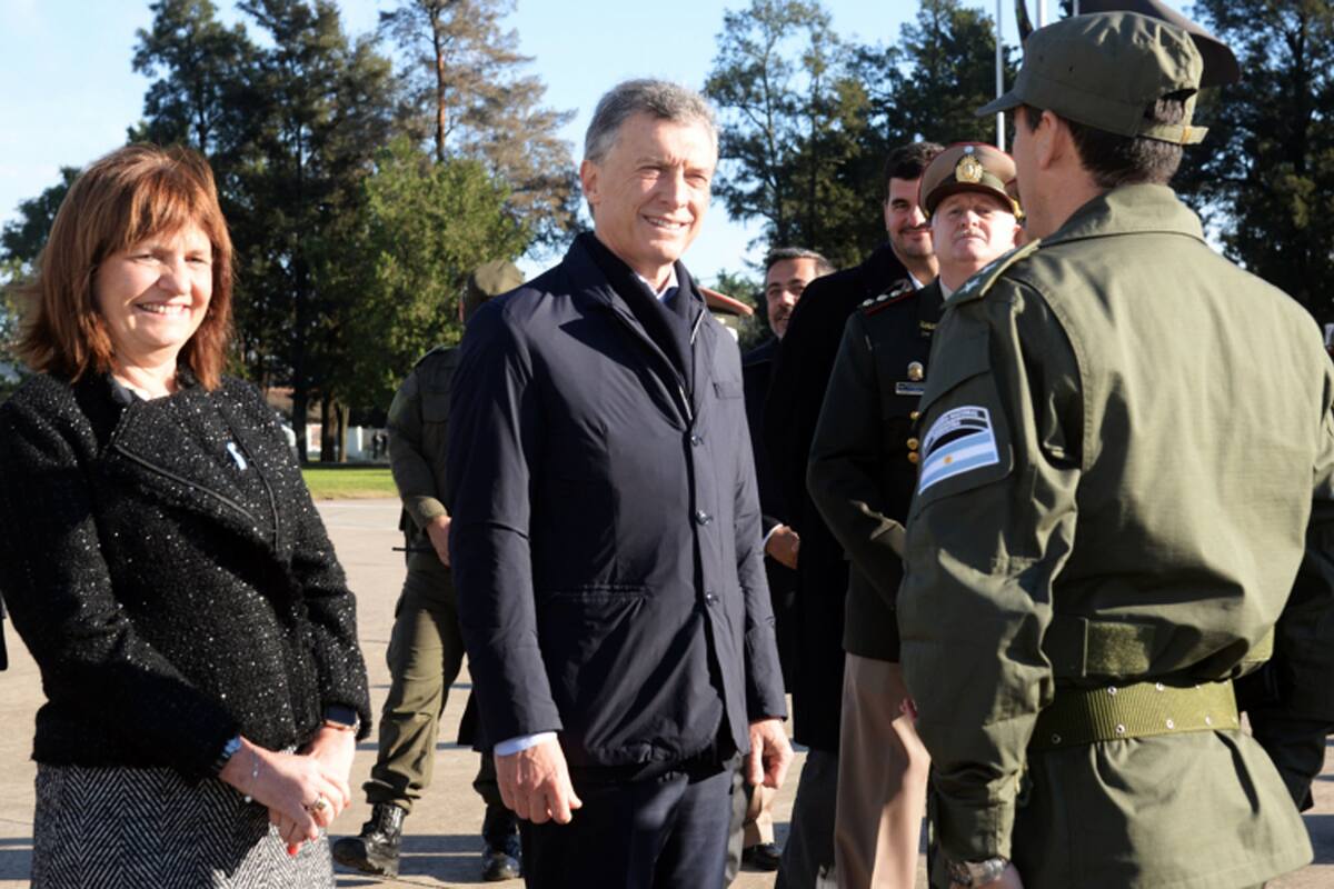Patricia Bullrich, Oscar Aguad y Mauricio Macri