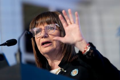 Patricia Bullrich, que reportó un patrimonio de $ 24,6 millones (equivalentes a US$ 140.494 al dólar oficial o US$ 71.160 al blue) representado en gran medida por inmuebles