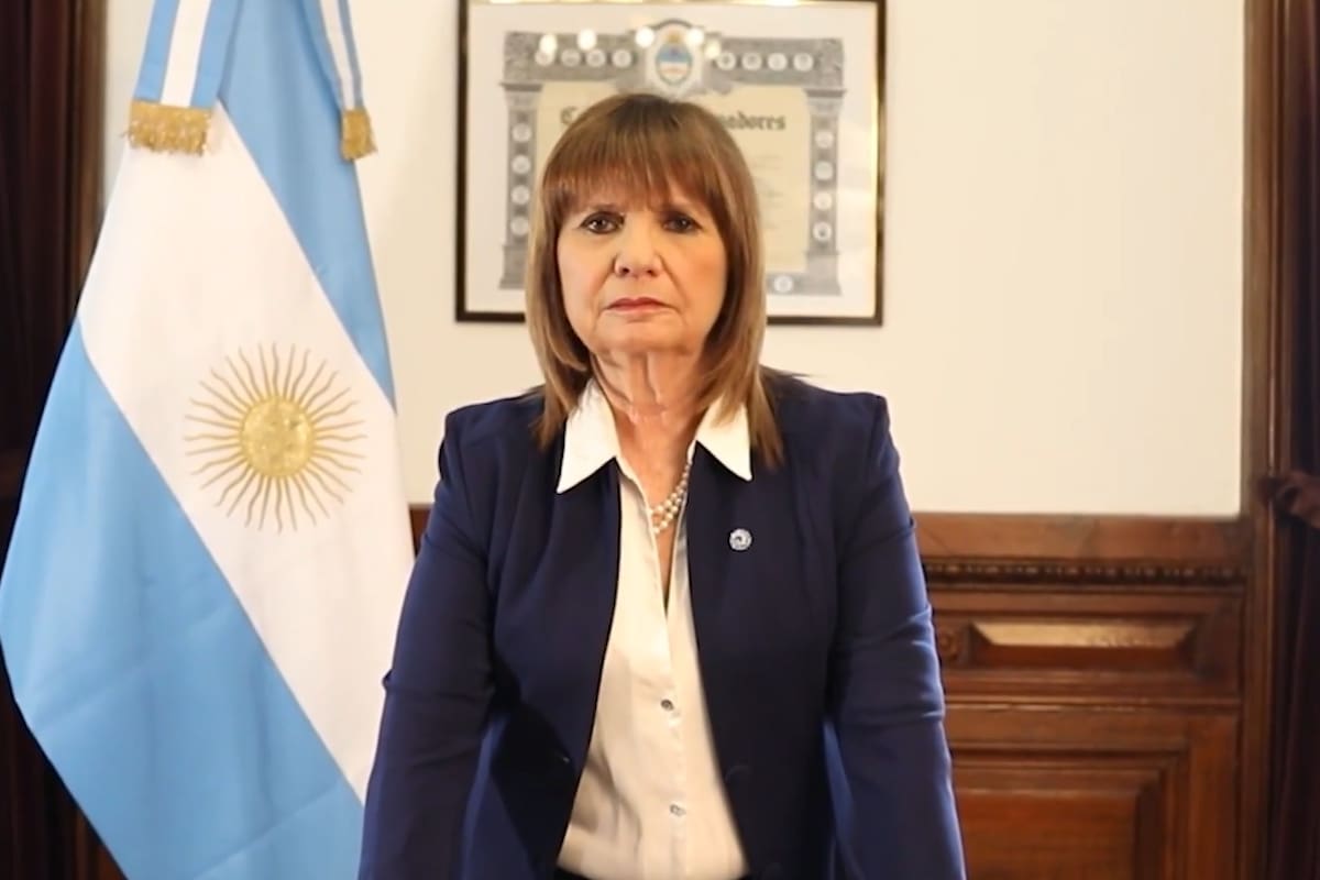 Patricia Bullrich volvió a desafiar a Milei con un spot