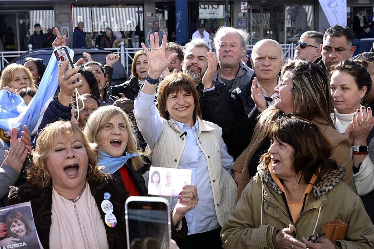 Patricia Bullrich volvió a hacer campaña en la provincia de Buenos Aires