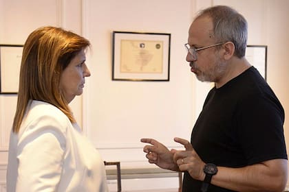 Patricia Bullrich y Diego Valenzuela, el intendente de Tres de Febrero que deja atrás el Pro y se alinea con los libertarios