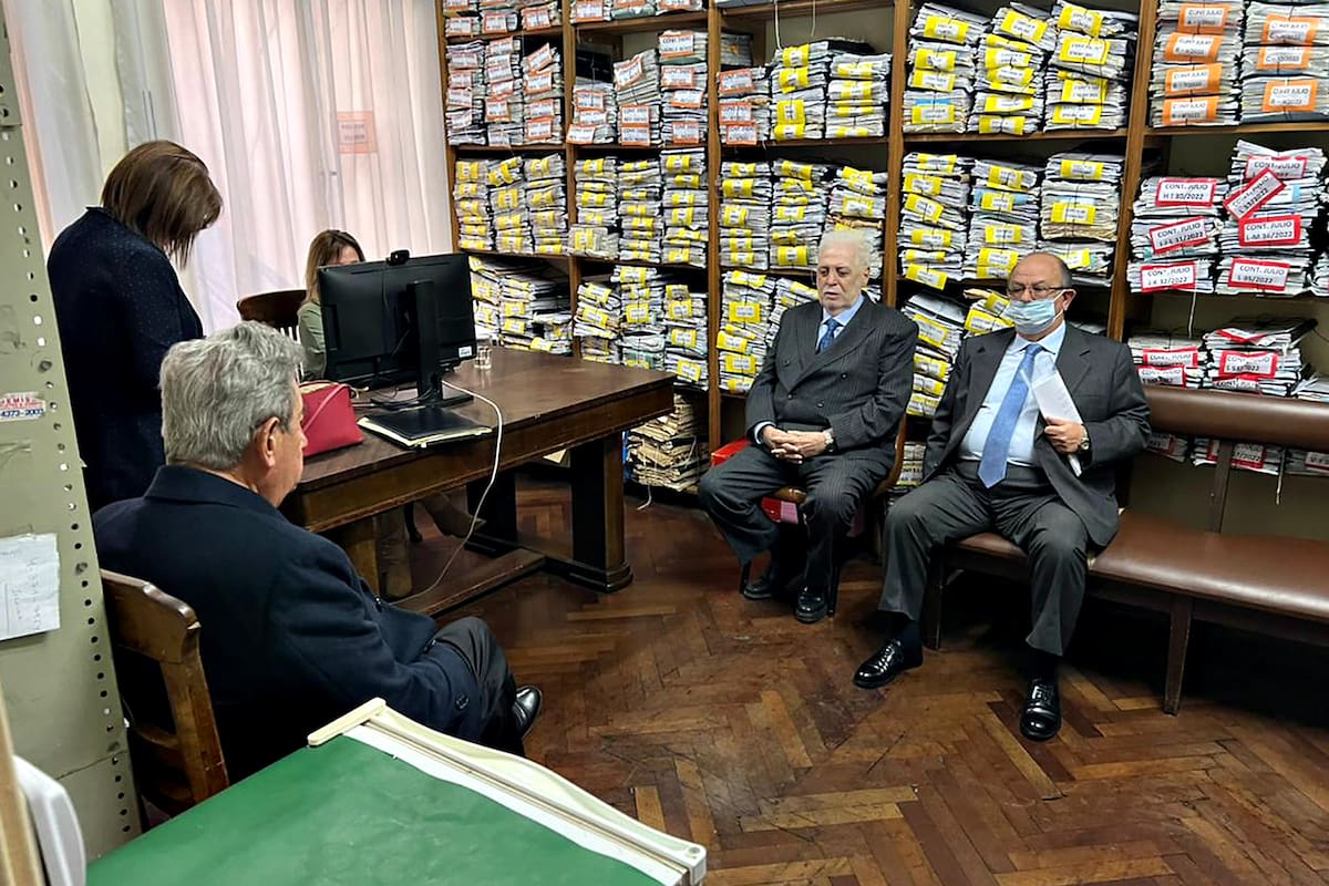Patricia Bullrich y Ginés González García en la audiencia judicial