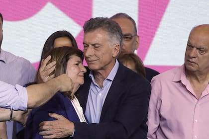 Patricia Bullrich y Mauricio Macri, tras la derrota en las elecciones